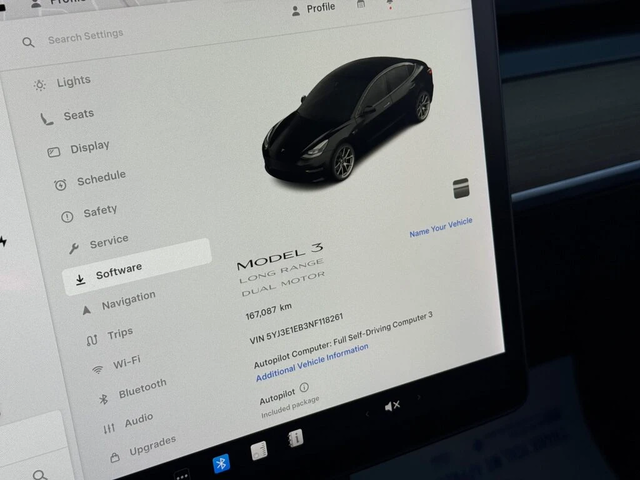 Tesla Model 3 3 LONG RANGE | AWD | ONE OWNER - автомобили, коли, обяви за нови и употребявани 13