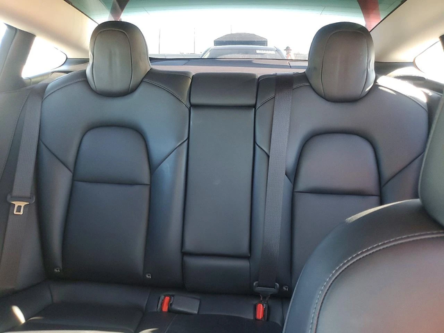 Tesla Model 3 * AWD* KEYLESS* ПАНО* КАМЕРА* 360* - автомобили, коли, обяви за нови и употребявани 9