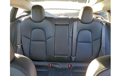 Tesla Model 3 ПОДГРЕВ* КАМЕРА* ПАНО* RWD - автомобили, коли, обяви за нови и употребявани 11