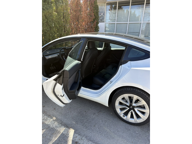 Tesla Model 3 Long Range AWD - автомобили, коли, обяви за нови и употребявани 8