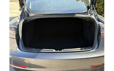 Tesla Model 3 - автомобили, коли, обяви за нови и употребявани 9