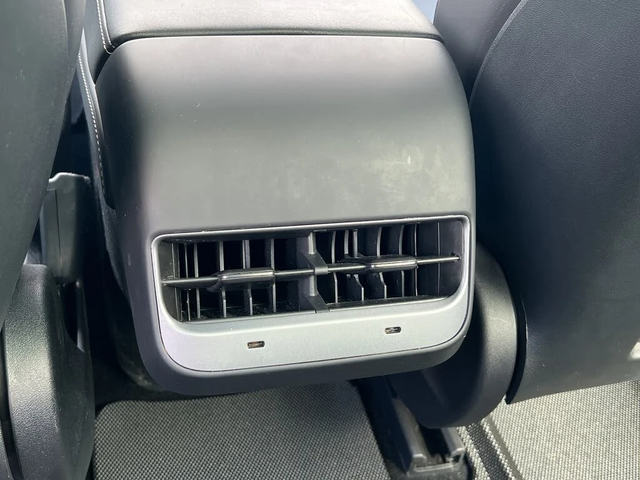 Tesla Model 3 RWD АвтоКредит  (ЦЕНА ДО БГ) - автомобили, коли, обяви за нови и употребявани 7