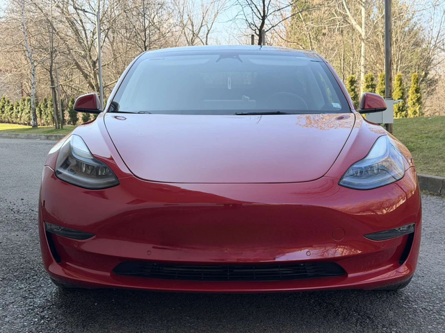 Tesla Model 3 LONG RANGE / DUAL MOTOR/ - автомобили, коли, обяви за нови и употребявани 1