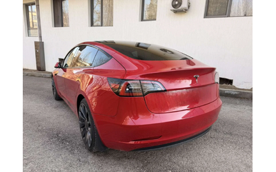 tesla-model-3 - 4