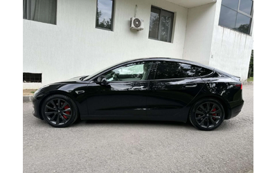 tesla-model-3 - 3