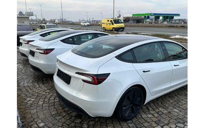 tesla-model-3 - 3