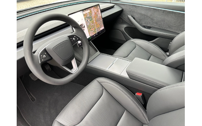 Tesla Model 3 2026-model\5км, REAR-WHEEL DRIVE или LONG RANGE - автомобили, коли, обяви за нови и употребявани 7
