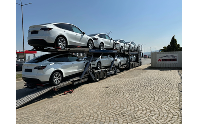 Tesla Model 3 Performance-2025 - автомобили, коли, обяви за нови и употребявани 13