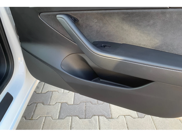 Tesla Model 3 - автомобили, коли, обяви за нови и употребявани 13