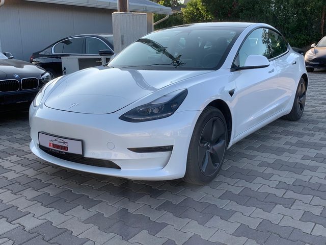 Tesla Model 3 - автомобили, коли, обяви за нови и употребявани 1