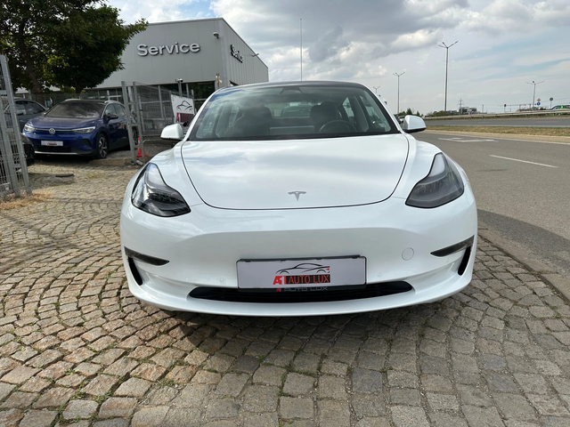 Tesla Model 3 5км, Rear-wheel drive, long range или Performance - автомобили, коли, обяви за нови и употребявани 1