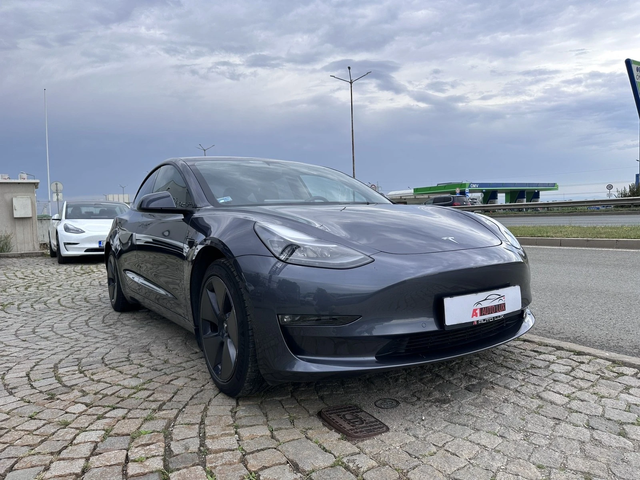Tesla Model 3 Long Range/4x4/Dual motor/40 хил.км.!!! - автомобили, коли, обяви за нови и употребявани 0