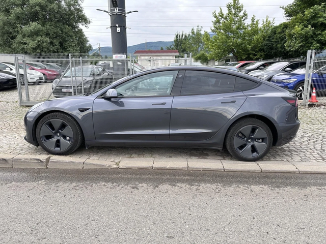 Tesla Model 3 Long Range/4x4/Dual motor/40 хил.км.!!! - автомобили, коли, обяви за нови и употребявани 3