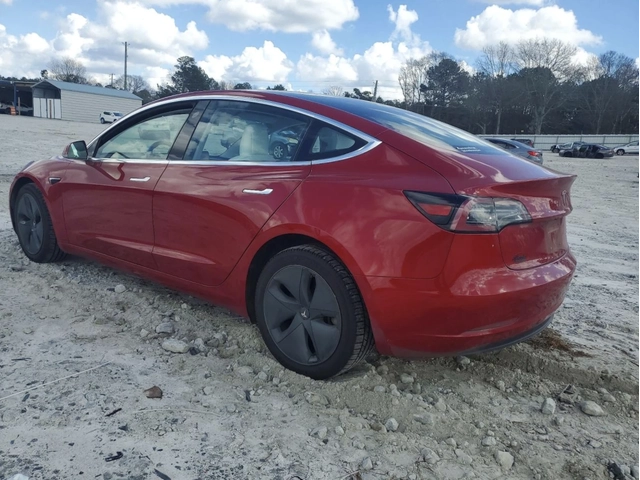 Tesla Model 3 АВТОКРЕДИТ - автомобили, коли, обяви за нови и употребявани 1