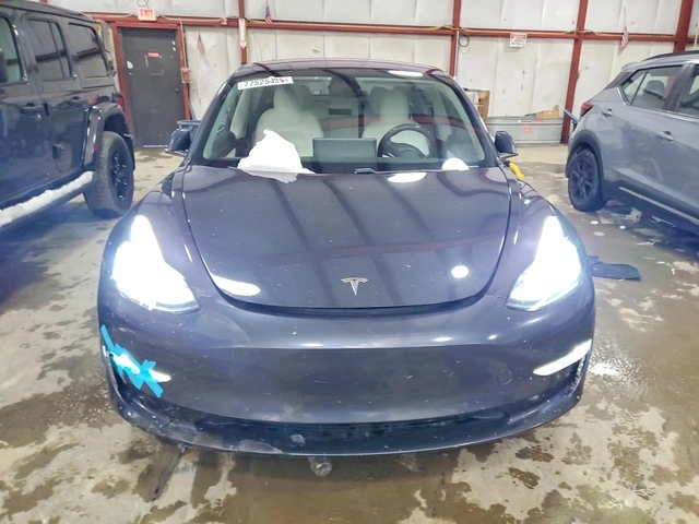 Tesla Model 3 PERFORMANCE DUAL MOTOR AWD - автомобили, коли, обяви за нови и употребявани 4