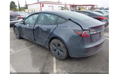 tesla-model-3 - 5