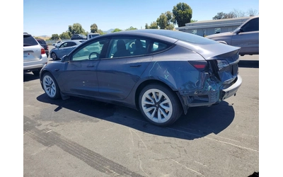 tesla-model-3 - 1