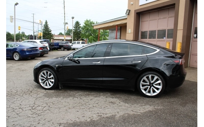 tesla-model-3 - 5