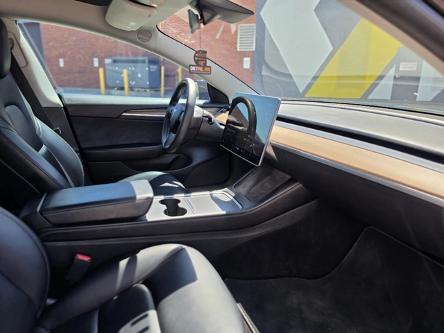 Tesla Model 3 STANDARD RANGE PLUS / AUTOPILOT /CERTIFIED - автомобили, коли, обяви за нови и употребявани 7