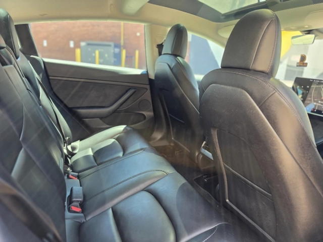Tesla Model 3 STANDARD RANGE PLUS / AUTOPILOT /CERTIFIED - автомобили, коли, обяви за нови и употребявани 9