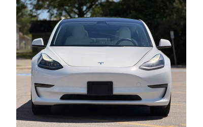 tesla-model-3 - 1