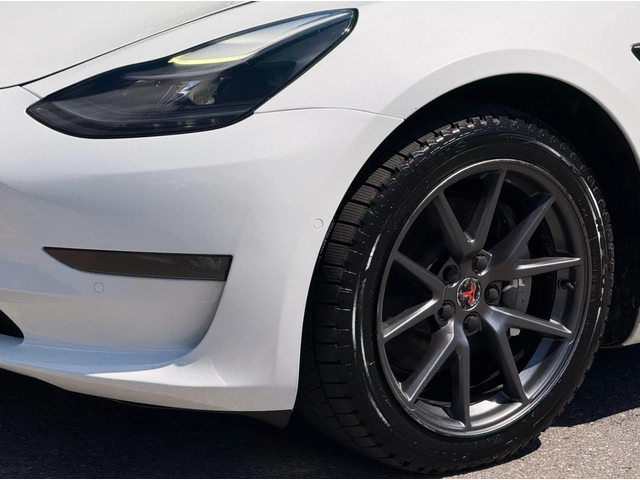 Tesla Model 3 DUAL MOTOR / LONG RANGE / AWD / - автомобили, коли, обяви за нови и употребявани 7