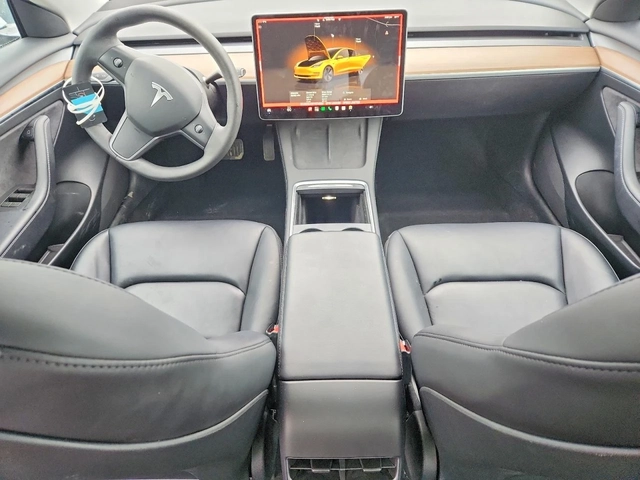 Tesla Model 3 - автомобили, коли, обяви за нови и употребявани 7