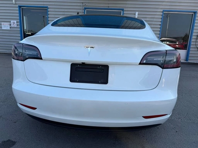 Tesla Model 3 * Standard* Range Plus* RW* KEYLESS* Camera* 360* - автомобили, коли, обяви за нови и употребявани 4