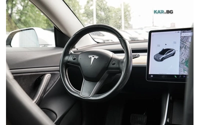 Tesla Model 3 Long Range* 4x4 - автомобили, коли, обяви за нови и употребявани 11