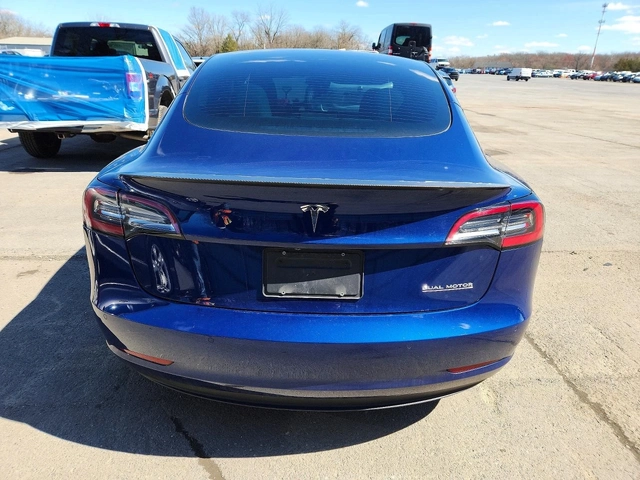Tesla Model 3 DUAL* MOTOR* ALL* WHEEL* DRIVE* - автомобили, коли, обяви за нови и употребявани 5