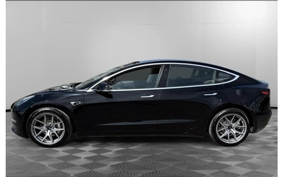 tesla-model-3 - 4
