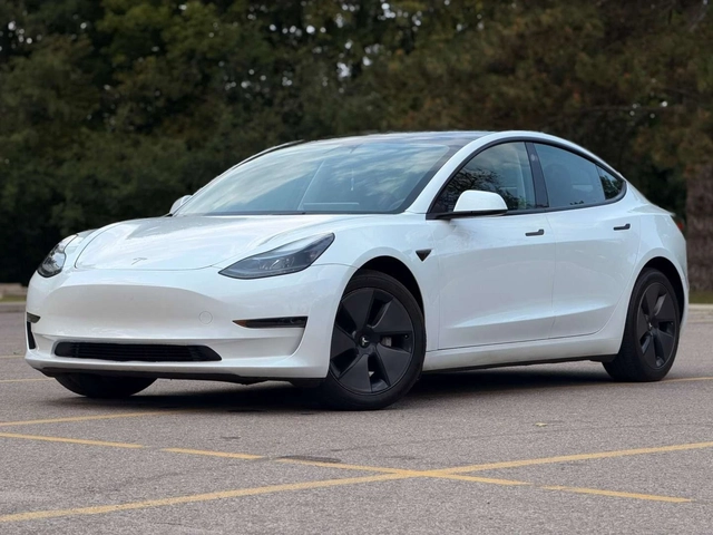 Tesla Model 3 RWD* НАЙ-ЗДРАВАТА БАТЕРИЯ* КРАЙНА ЦЕНА - автомобили, коли, обяви за нови и употребявани 1