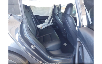 Tesla Model 3 ELECTRIC All Wheel Drive - автомобили, коли, обяви за нови и употребявани 7