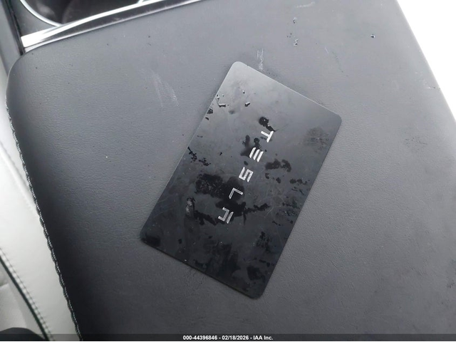 Tesla Model 3 ELECTRIC All Wheel Drive - автомобили, коли, обяви за нови и употребявани 10