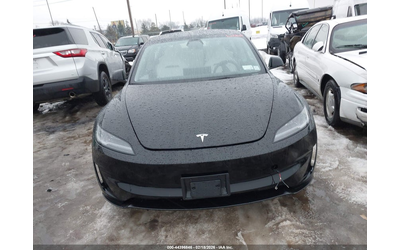 Tesla Model 3 ELECTRIC All Wheel Drive - автомобили, коли, обяви за нови и употребявани 11