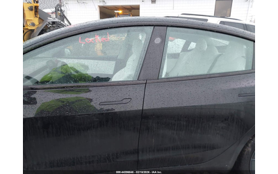 Tesla Model 3 ELECTRIC All Wheel Drive - автомобили, коли, обяви за нови и употребявани 13