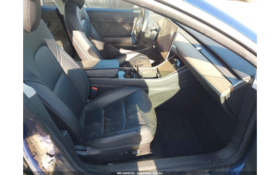 tesla-model-3-electric-all-wheel-drive - 4