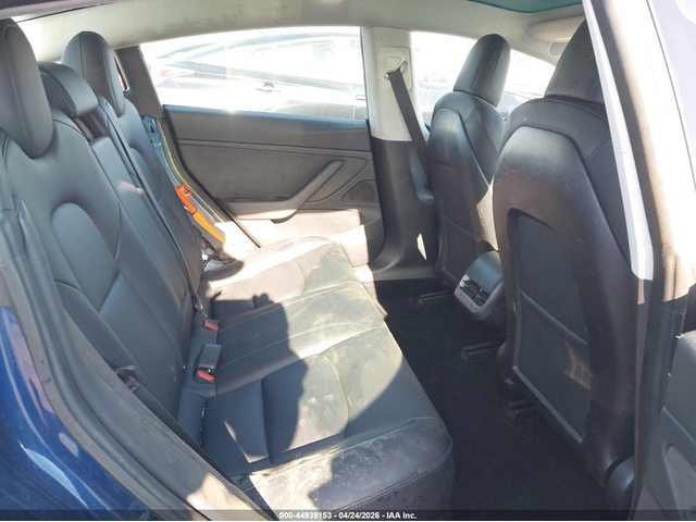Tesla Model 3 ELECTRIC All Wheel Drive - автомобили, коли, обяви за нови и употребявани 7
