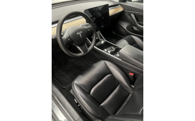 Tesla Model 3 Long Range Dual AWD - автомобили, коли, обяви за нови и употребявани 9