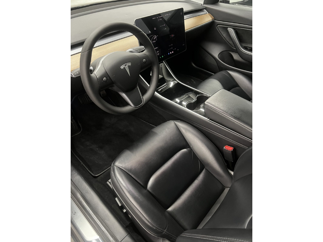 Tesla Model 3 Long Range Dual AWD - автомобили, коли, обяви за нови и употребявани 9