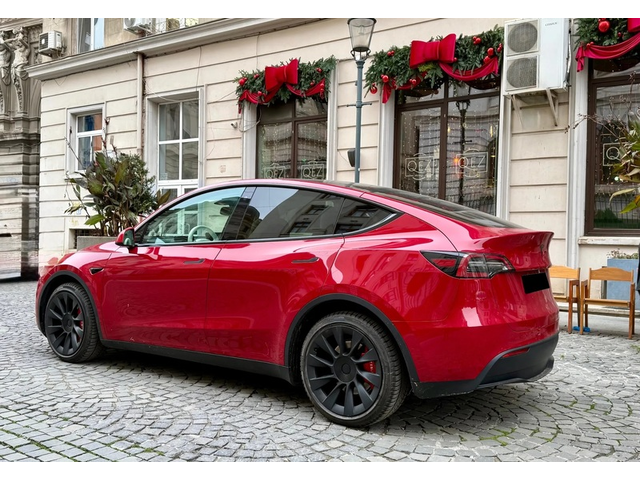 TESLA Model 3 Model Y AWD Long Range - автомобили, коли, обяви за нови и употребявани 3