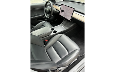 Tesla Model 3 Performance - автомобили, коли, обяви за нови и употребявани 8