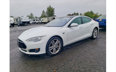 tesla-model-3-rear-wheel-drive - 0