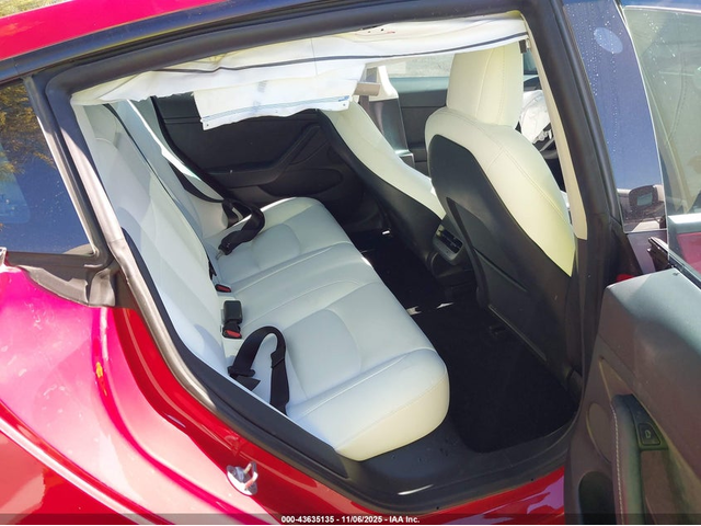 Tesla Model 3 U  U UX Rear Wheel Drive - автомобили, коли, обяви за нови и употребявани 7