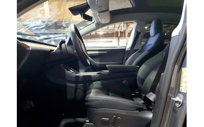 Tesla MODEL ALL WHEEL DRIVE - автомобили, коли, обяви за нови и употребявани 7