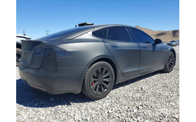 tesla-model-s - 3