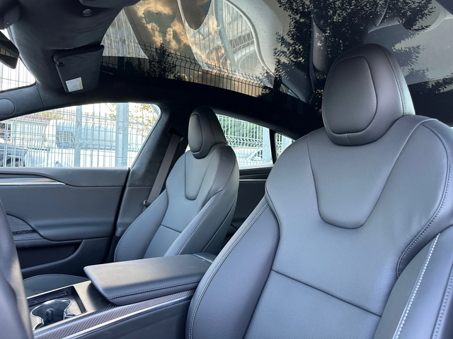 Tesla Model S PLAID-1020 k.с. - автомобили, коли, обяви за нови и употребявани 8