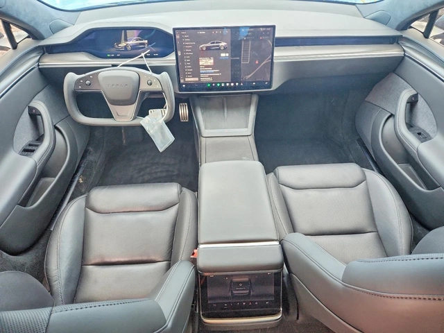 Tesla Model S PLAID - автомобили, коли, обяви за нови и употребявани 7