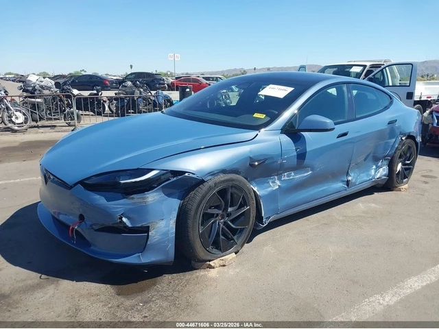 Tesla Model S AWD - автомобили, коли, обяви за нови и употребявани 2