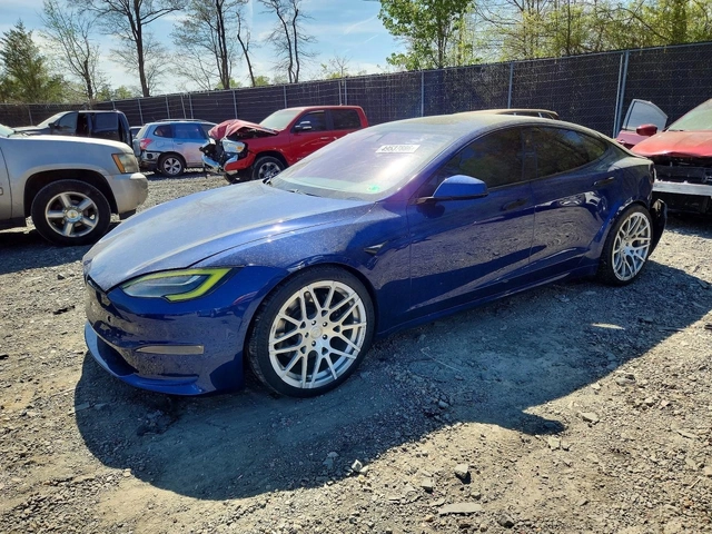 Tesla Model S PLAID - автомобили, коли, обяви за нови и употребявани 1
